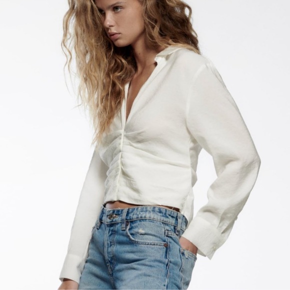Zara EUC Ruched V-Neck White Blouse Top Size S Lightweight Collared Long Sleeve - Picture 2 of 12